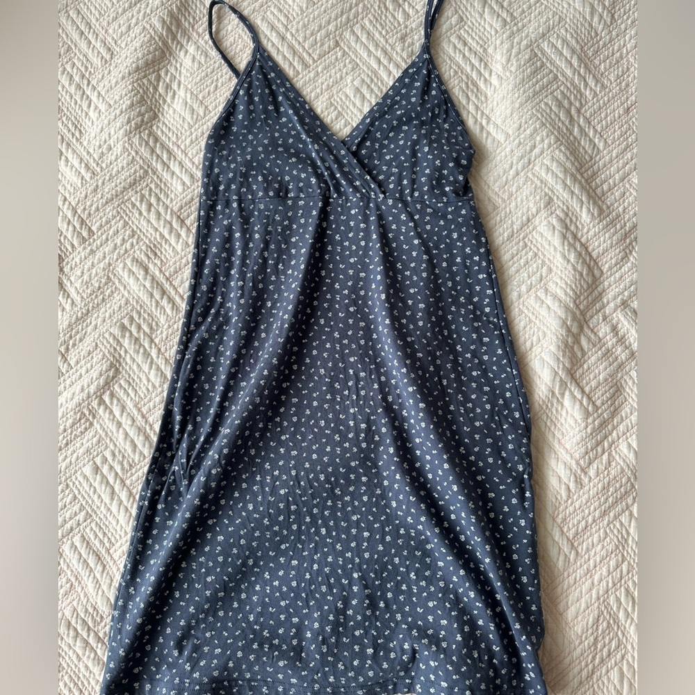 Brandy Melville delicate floral cotton dress